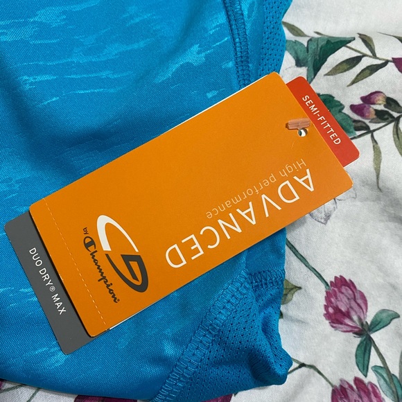 Champion work out shirt - Picture 4 of 7